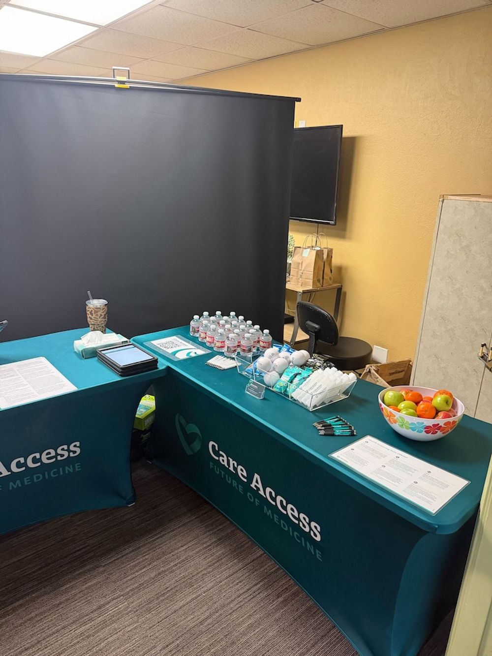 Country Club Senior Apartments at the Meadows Marketplace