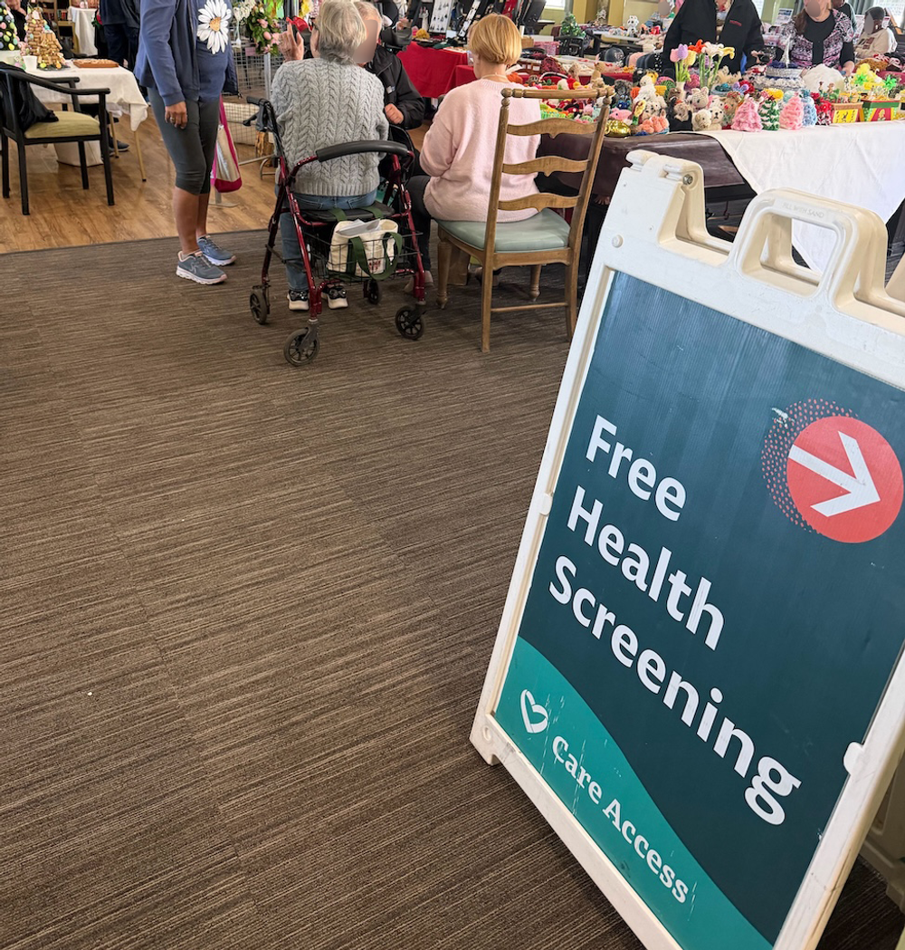 Country Club Senior Apartments at the Meadows Marketplace