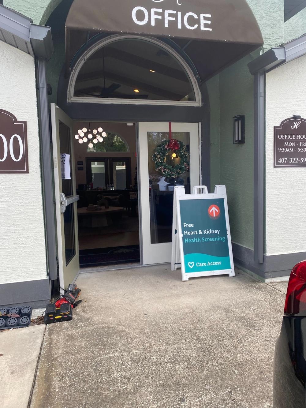 Huntington Reserve Apts Screening