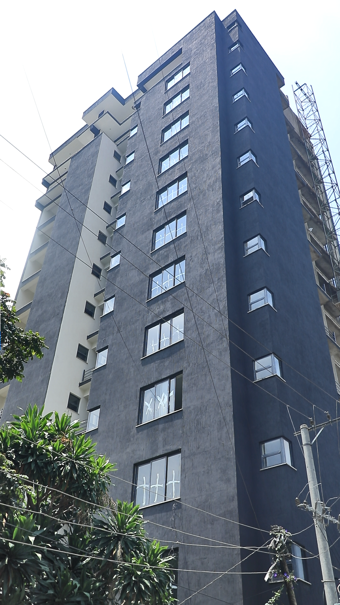 Executive B+G+13 High-Rise Apartment Building in Sar Bet