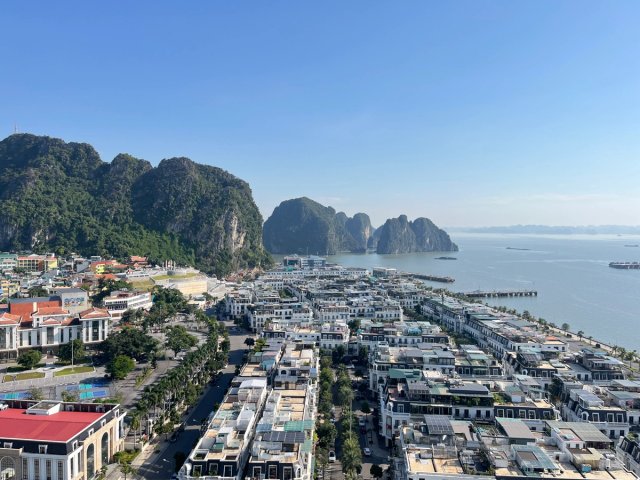 View overlooking Poem mountain and the bay in Ha Long Bay, Vietnam