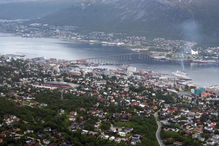 Tromsøya sett fra lufta