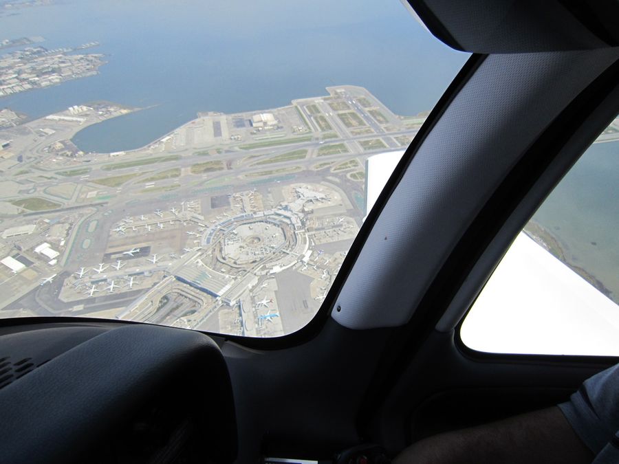 Kikker ned på San Francisco International Airport