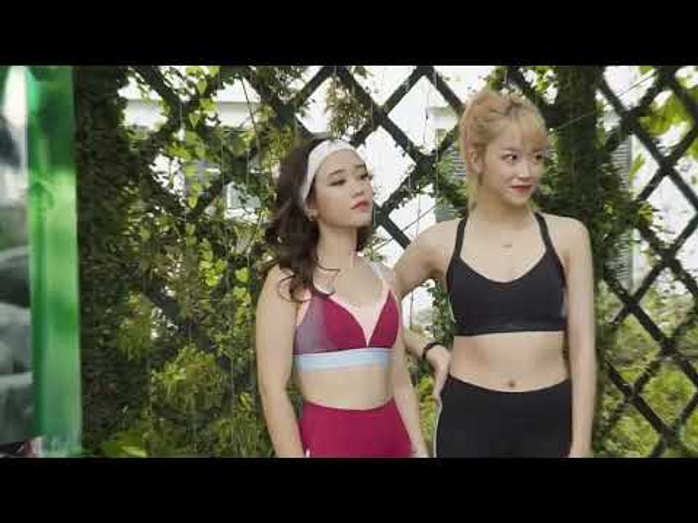 Adidas KOL Yoga - Ha Noi Metropol