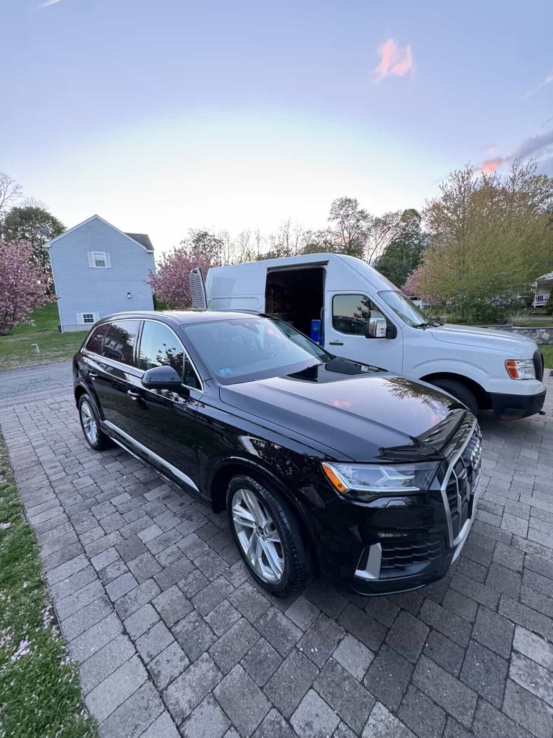 Audi Q7 before detail
