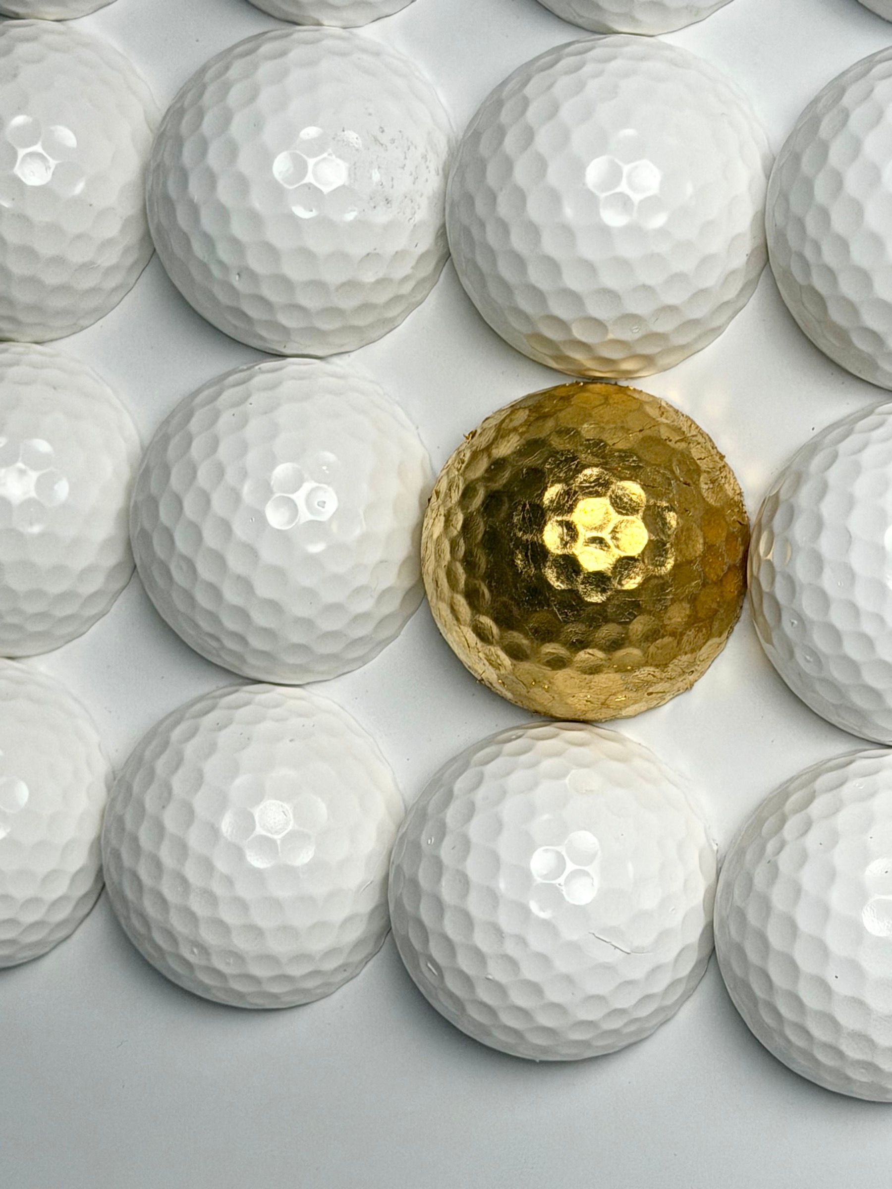 De gouden bal van dichtbij