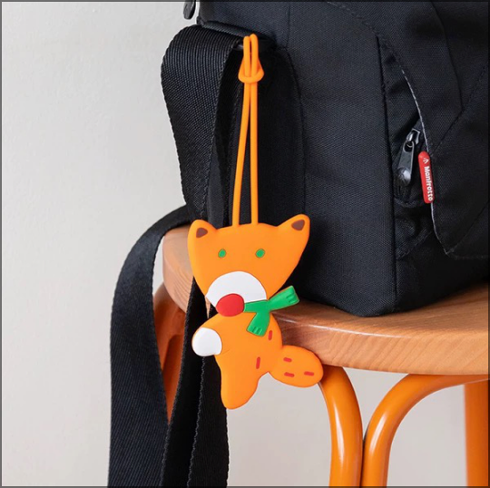 Rubber tag on accessory