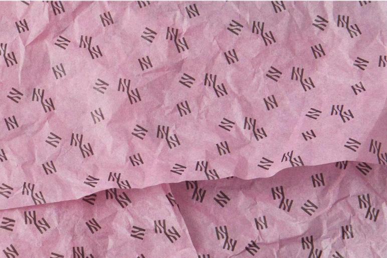 Custom tissue paper with multicolor abstract print