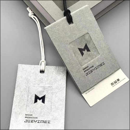 Custom paper hanging tag detail
