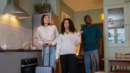 Le coliving (colocation), c’est quoi ? Découvrez la nouvelle façon de vivre ensemble avec Colochub