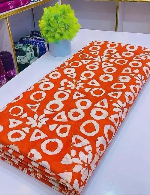 Orange triangle and O 