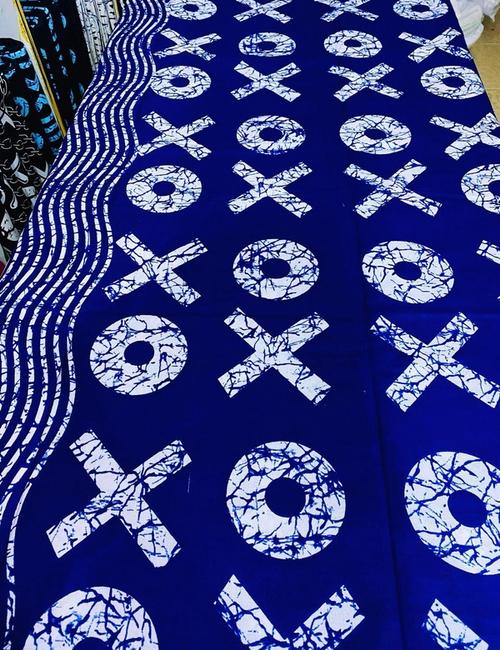 Blue xo with line 