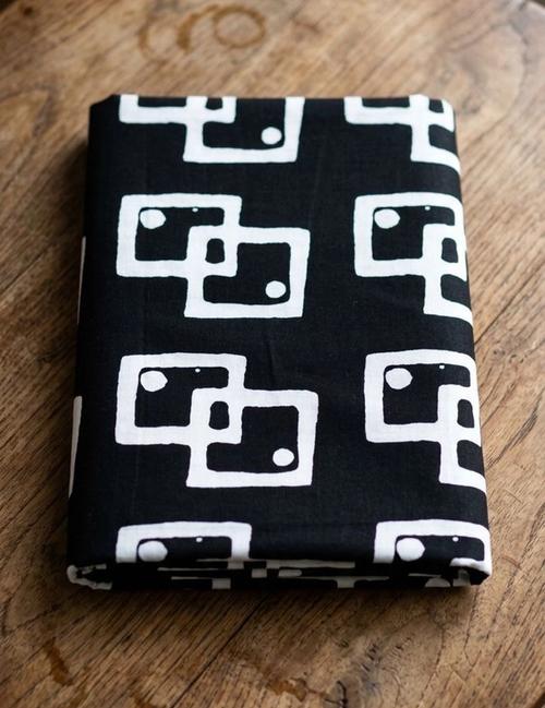 Black and white square 
