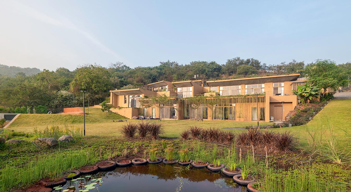 Earth House, photograph 7