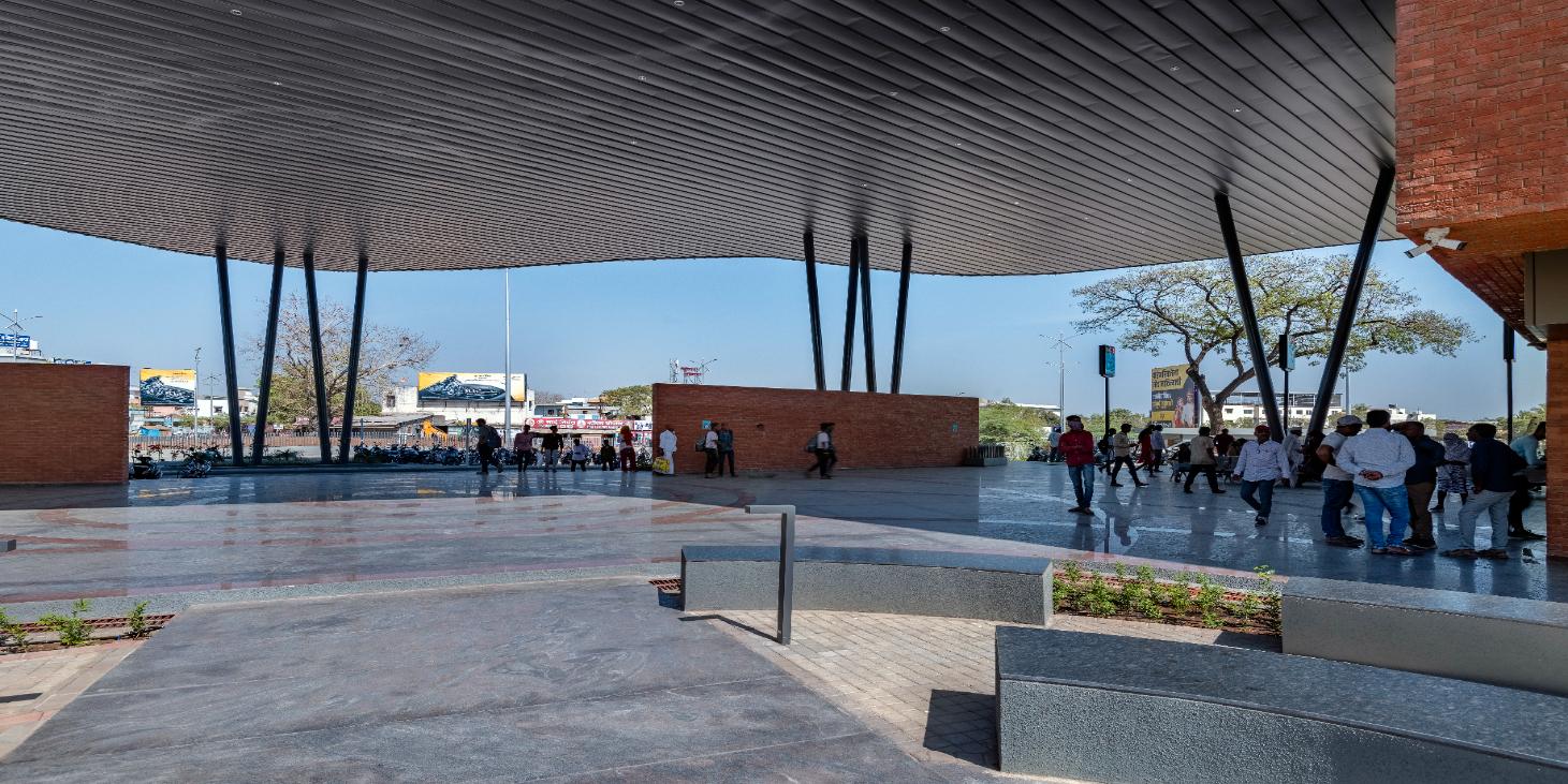 Baramati Bus Station, photograph 5