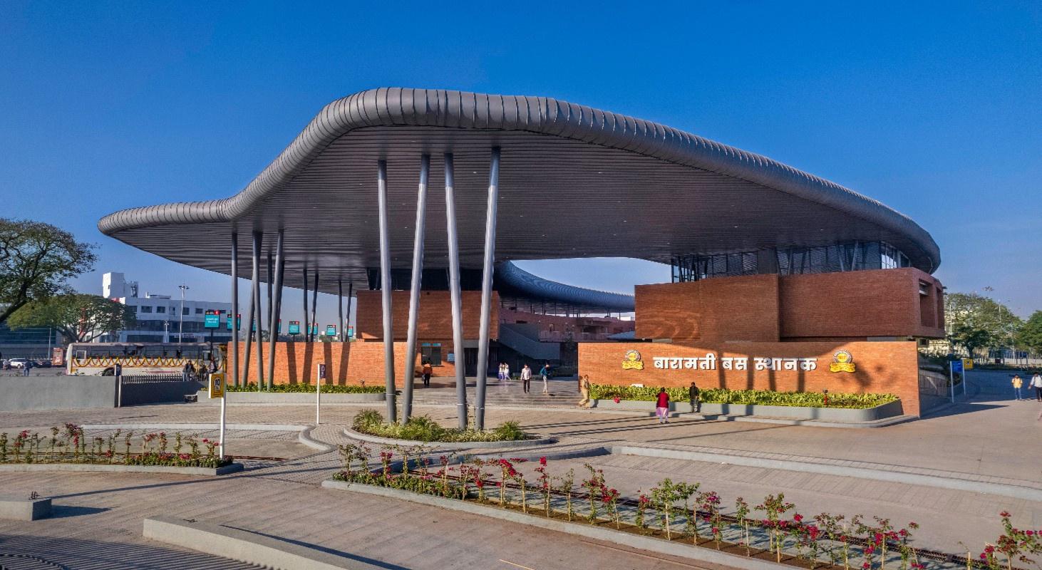 Baramati Bus Station, photograph 11