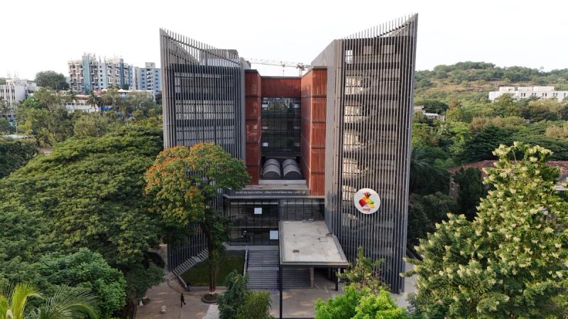 Sarthi Head Office, overview