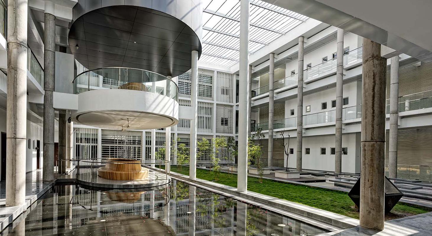 VVIP Circuit House Pune, photograph 10