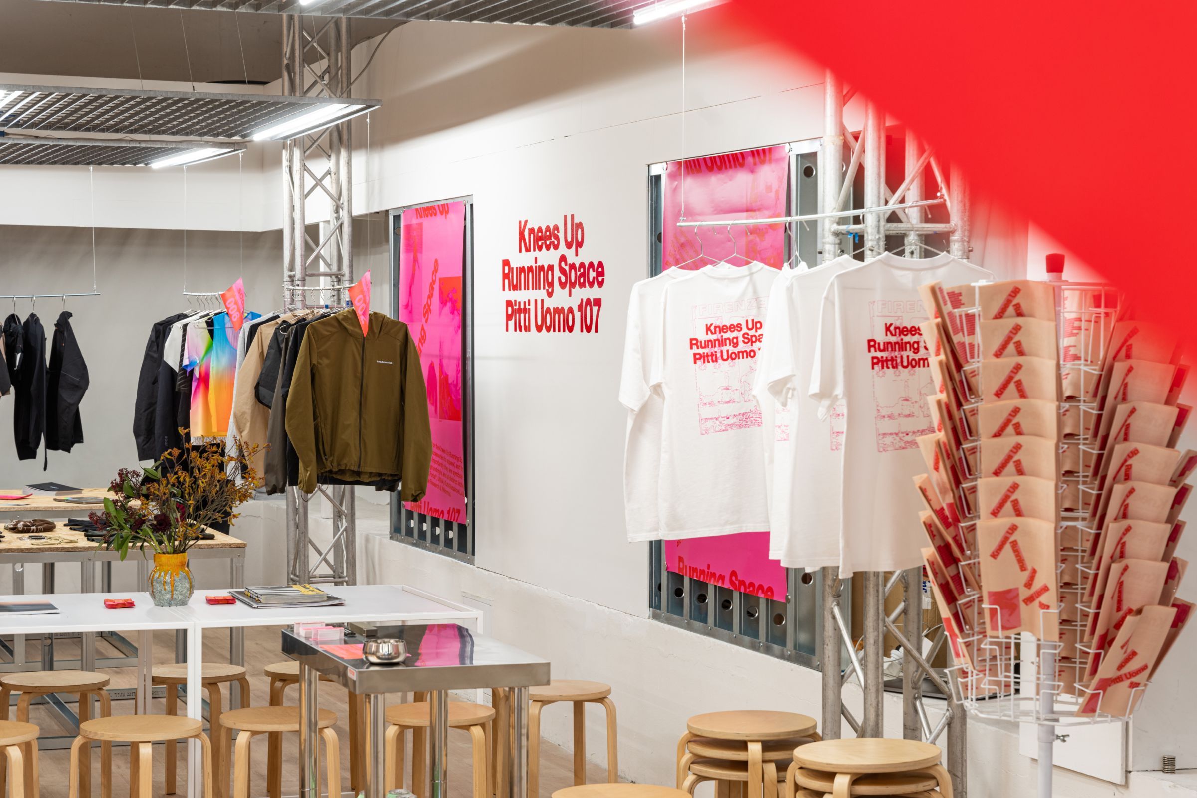 Knees Up Running Space Pitti Uomo 107 Graphics