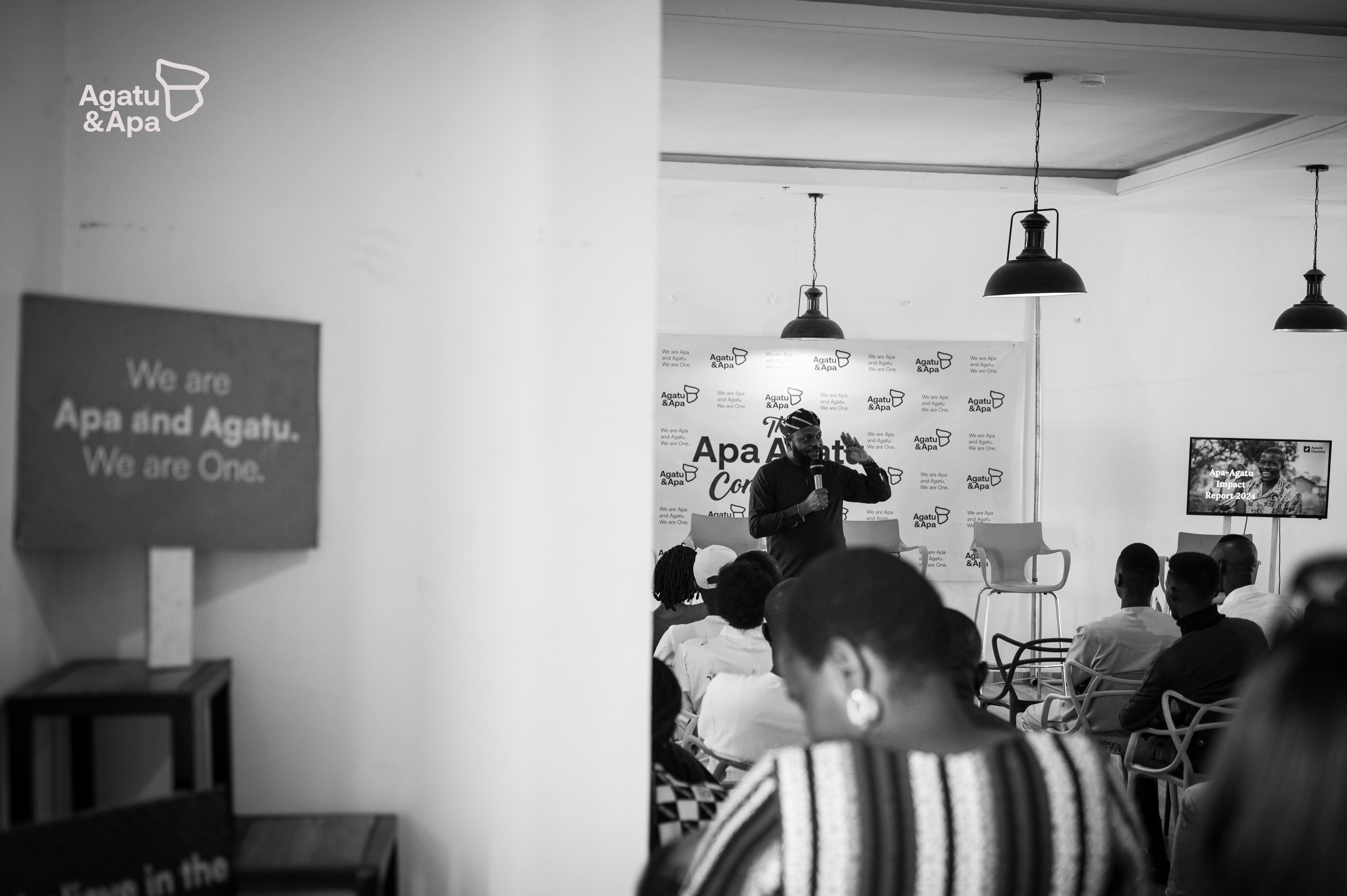 Apochi Owoicho engaging participants in an open discussion at the 2024 Apa-Agatu Conversation.