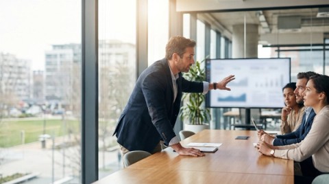 Embedded Commercial Leadership iGaming: First 90 Days Embedded Commercial Leadership iGaming: First 90 Days