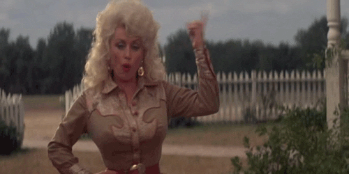 Remembering Dolly Parton in a Delicious Way: The Cuppa Cuppa Cake Trend