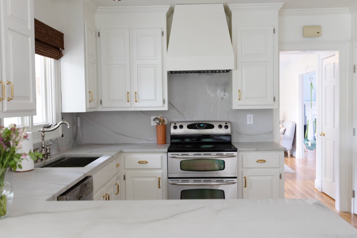 Modern Elegance: Interior & Cabinet Refinishing detail photo