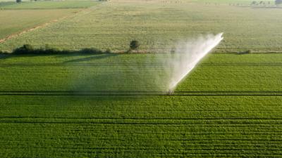 agricultural spray irrigator