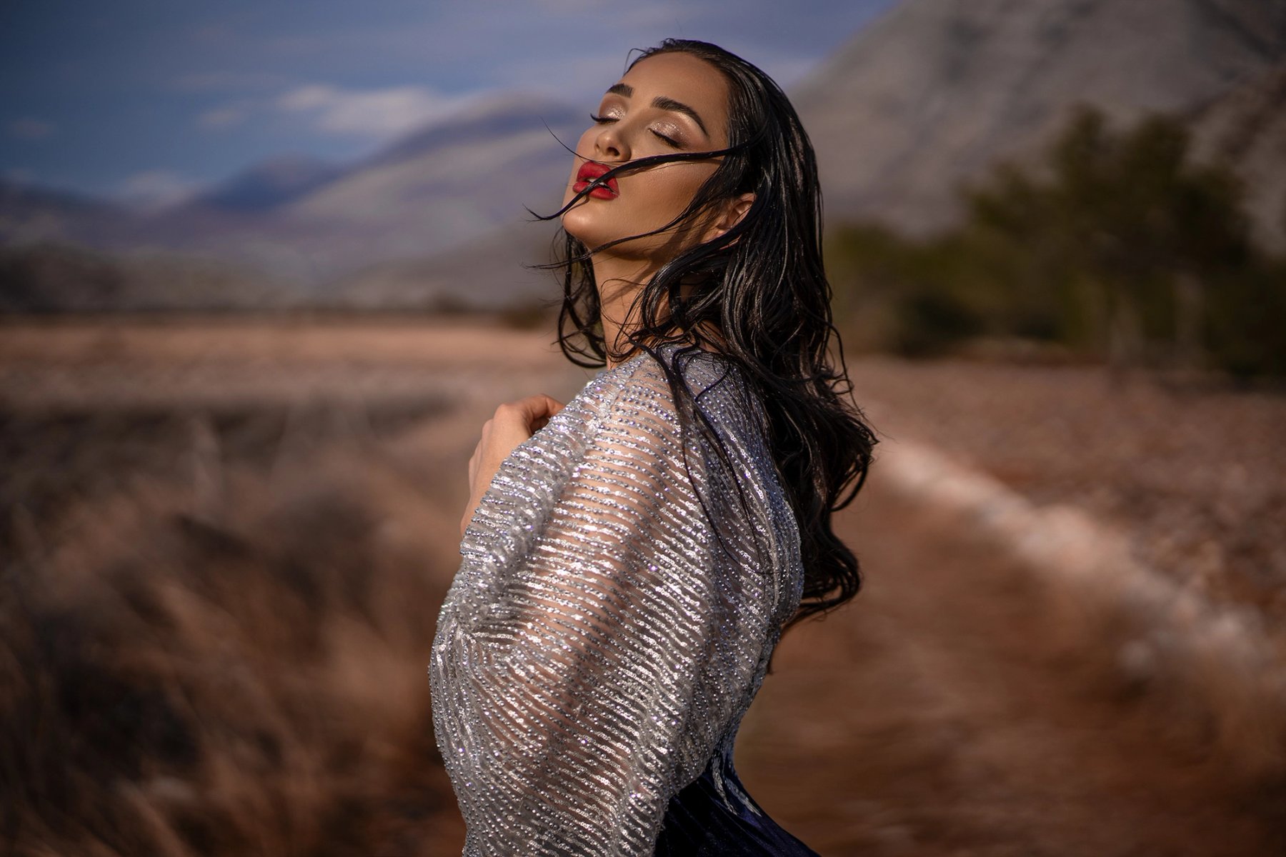 Evening silhouettes — fashion photography in Albania by Ergys Shehu, photo 3