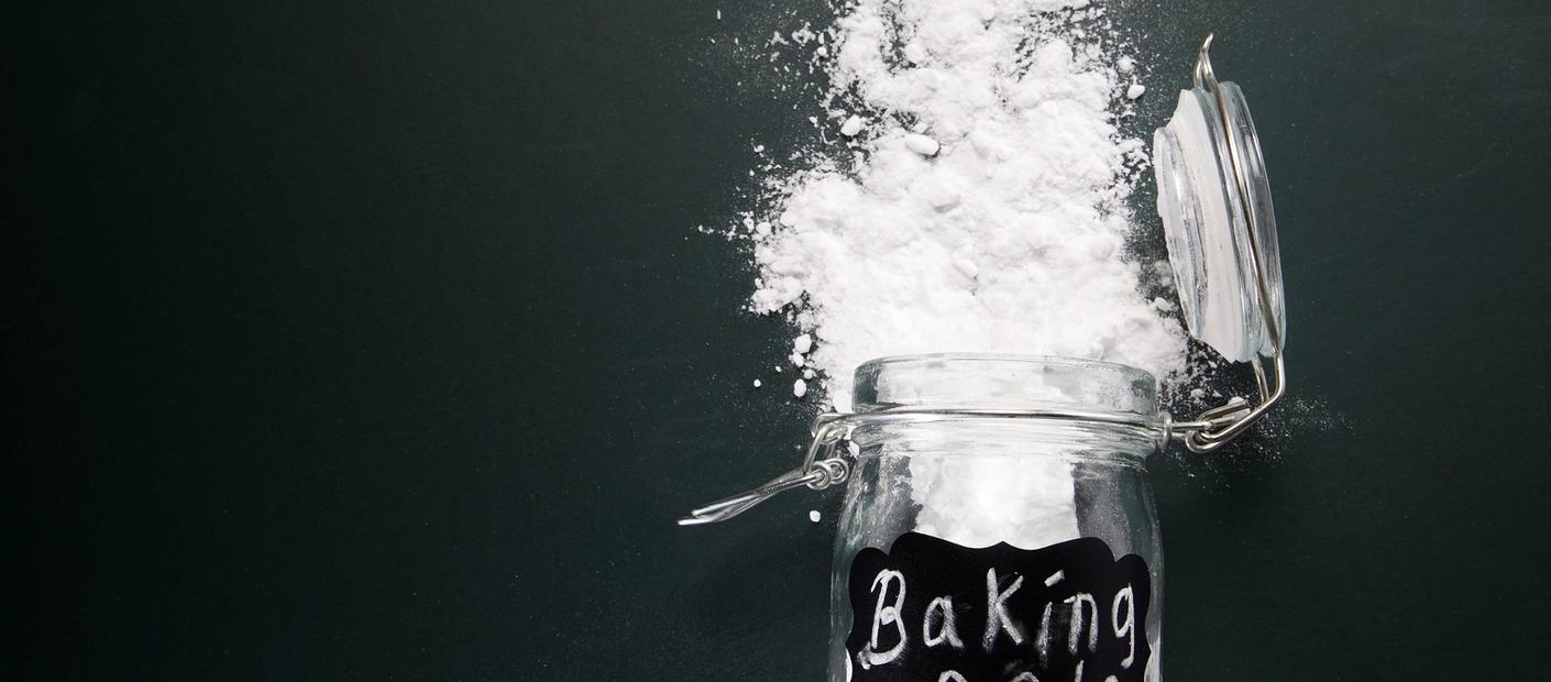 Why Deodorant with Baking Soda is Bad for Your Skin