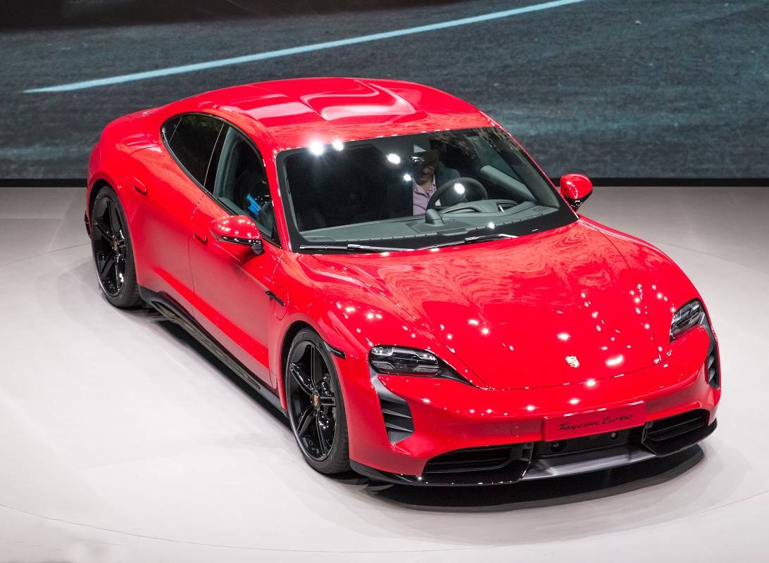 One of the luxury cars par excellence: Porsche