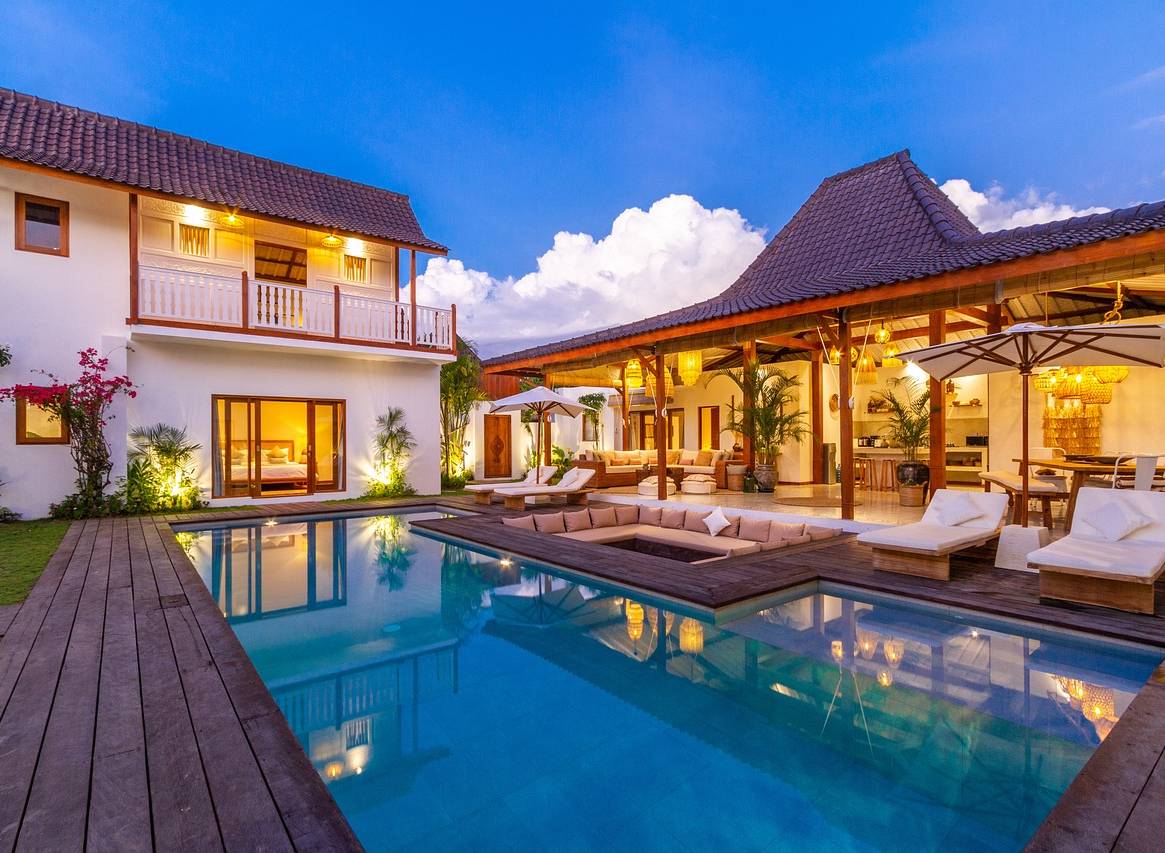 A pool that respects privacy, a trend in luxury travel