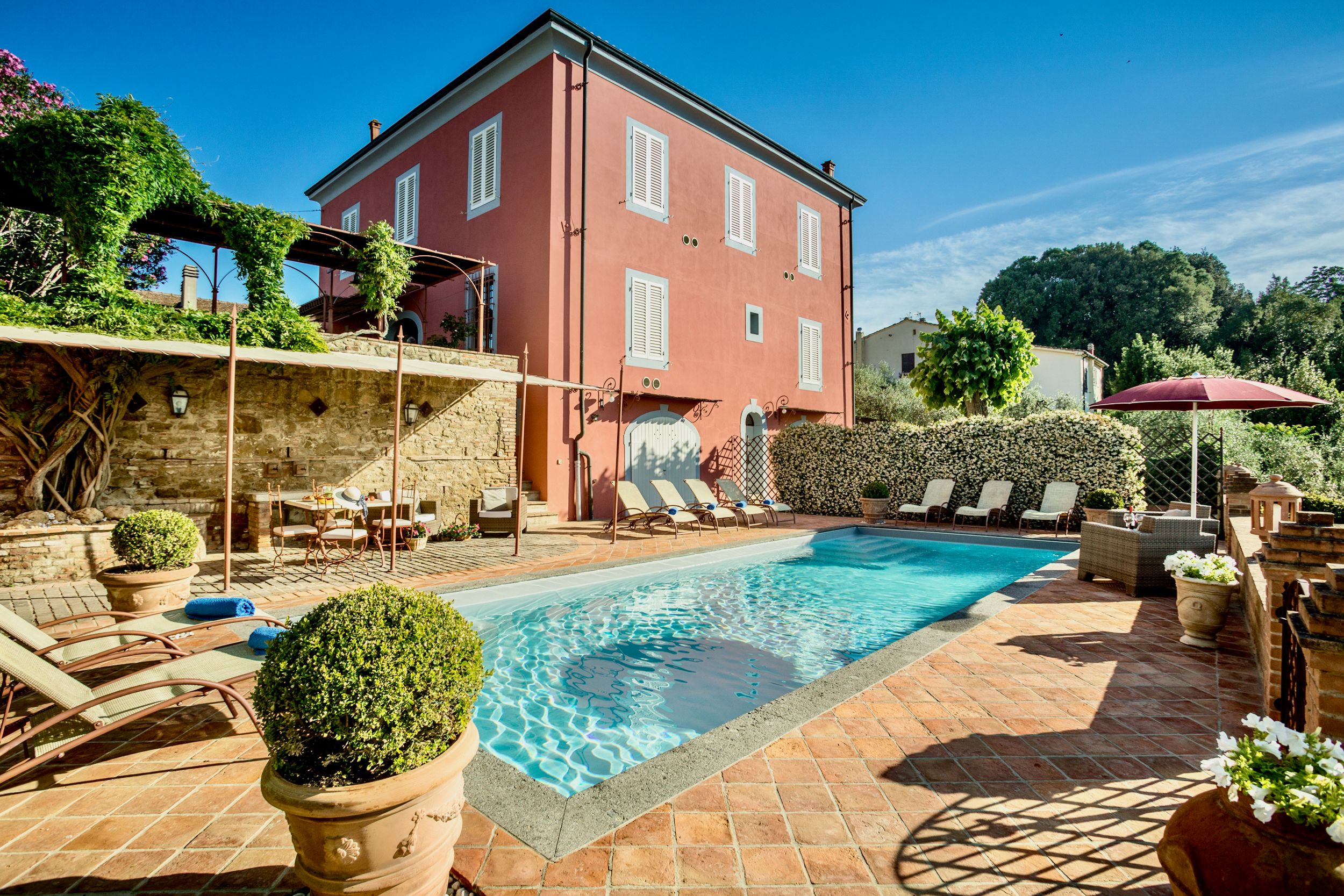 Luxury villas for rent in Tuscany, image size:1920x1190