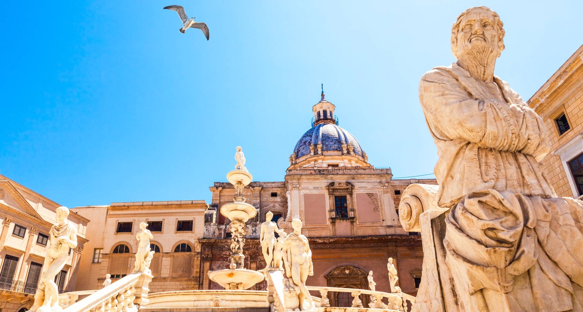 Villas in Palermo