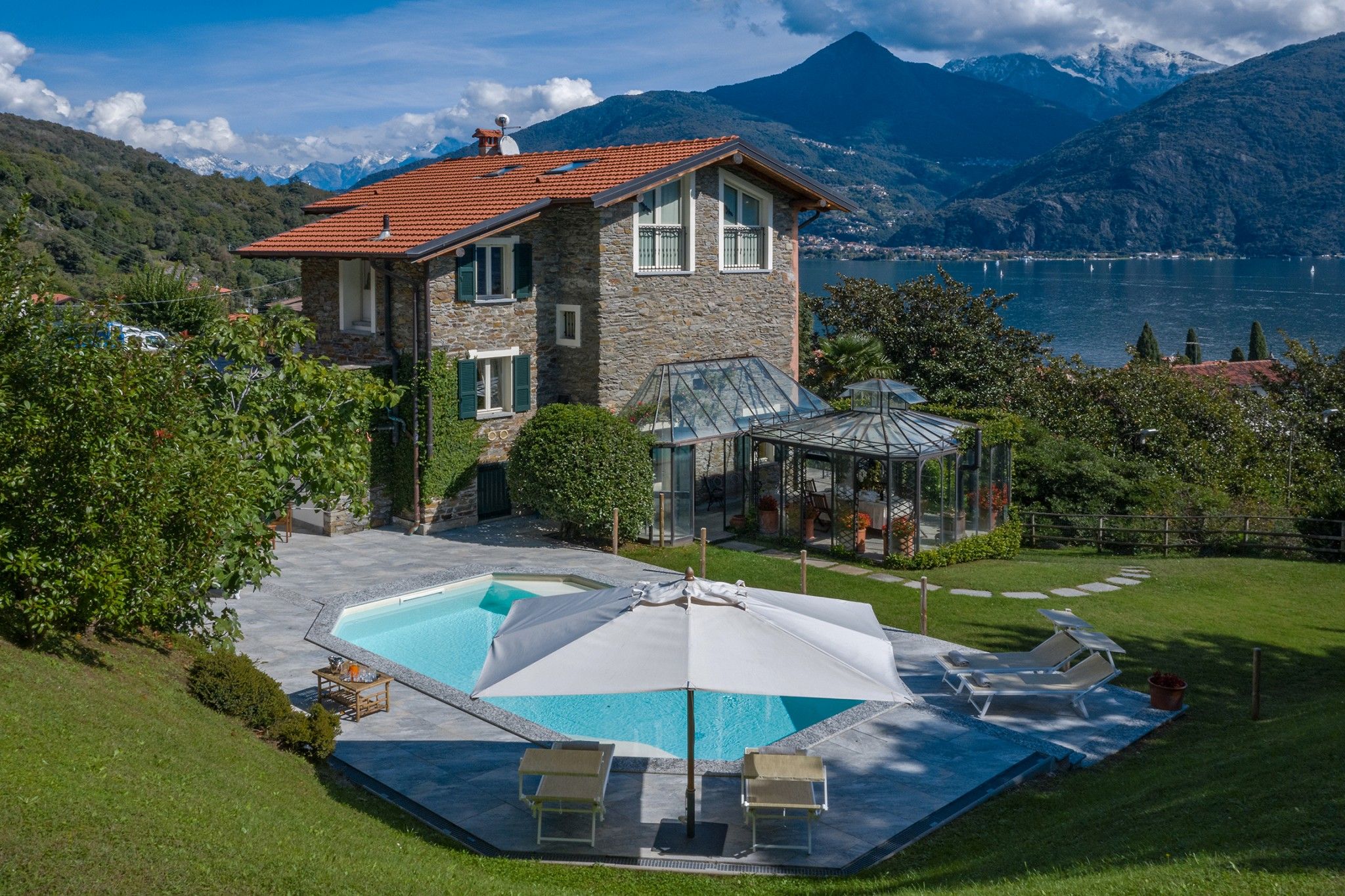Dream villas for rent on Lake Como in Menaggio
