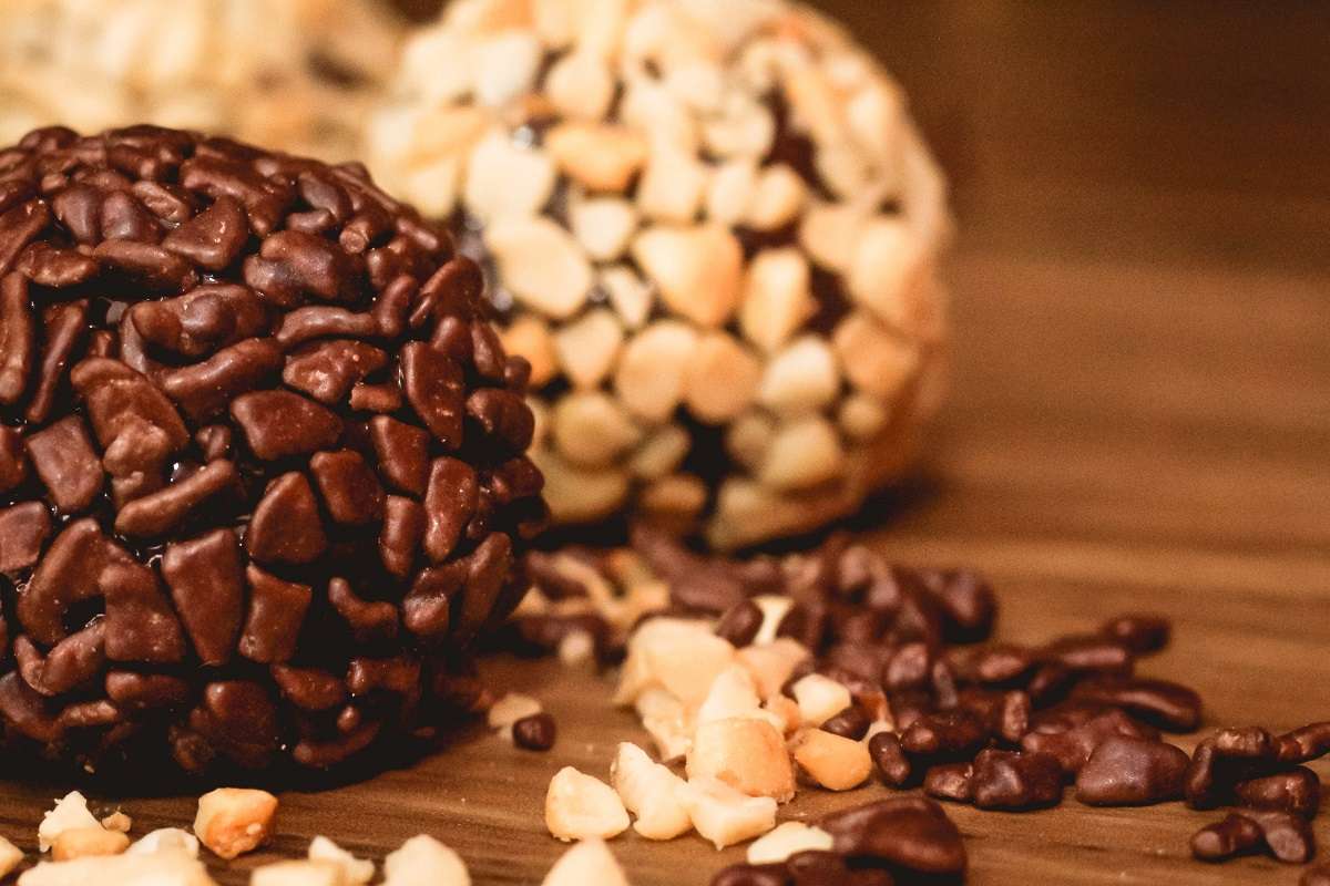 un tartufo dolce, ottimo per chiudere la cena in uno migliori ristoranti per una cena di lusso a Como