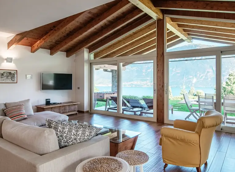A Luxury Villa in Bellagio