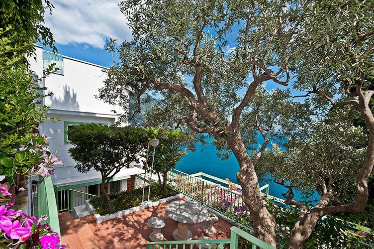 Villa Dolly, casa vacanze con piscina in affitto sulla Costiera Amalfitana