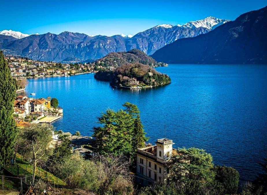 Vivi il fascino dell’autunno sul lago di Como con WeVillas