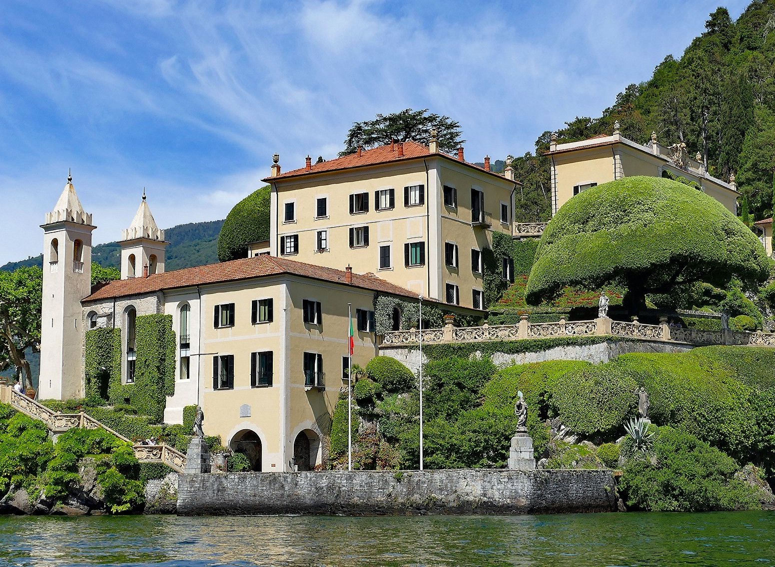Lake Como: exclusive holiday 2019 in Italy
