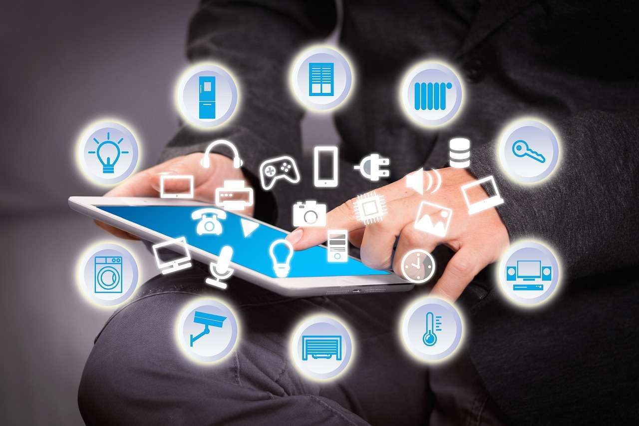 An app to control all the luxury home automation