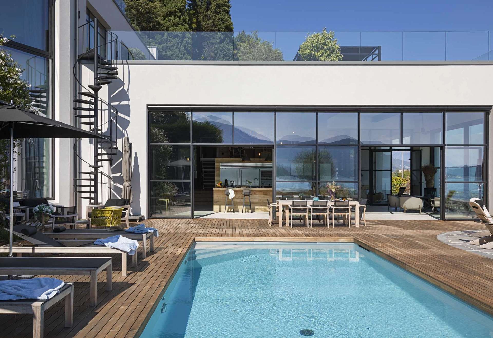 Esterno villa sul Lago di Como