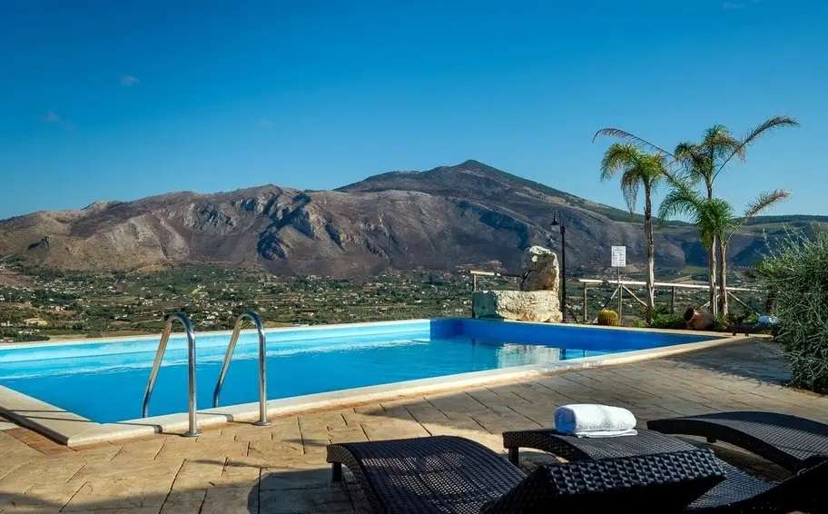 Villa Venere in Palermo, an exclusive WeVillas property