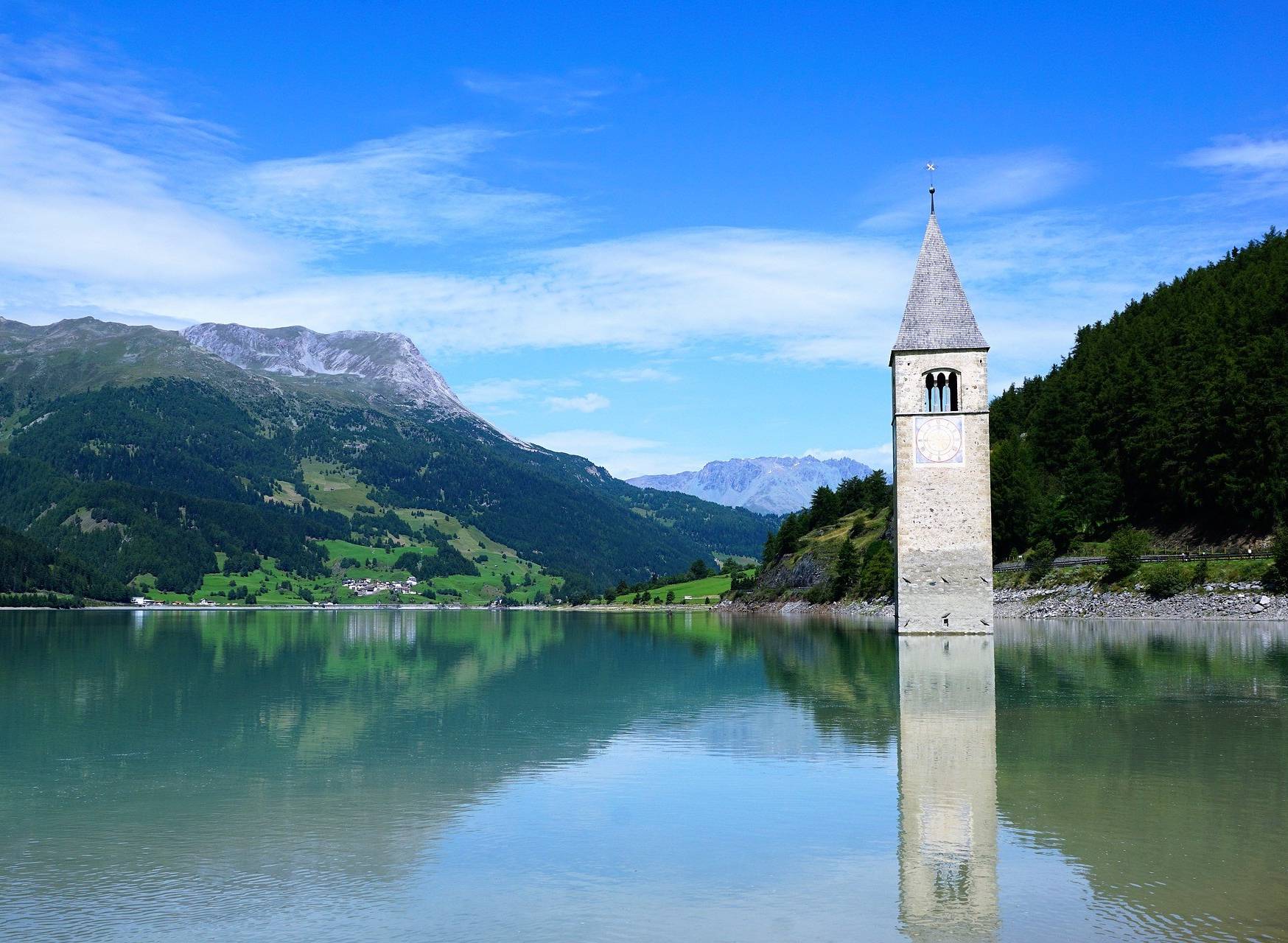 Italia: i laghi più belli da visitare in autunno