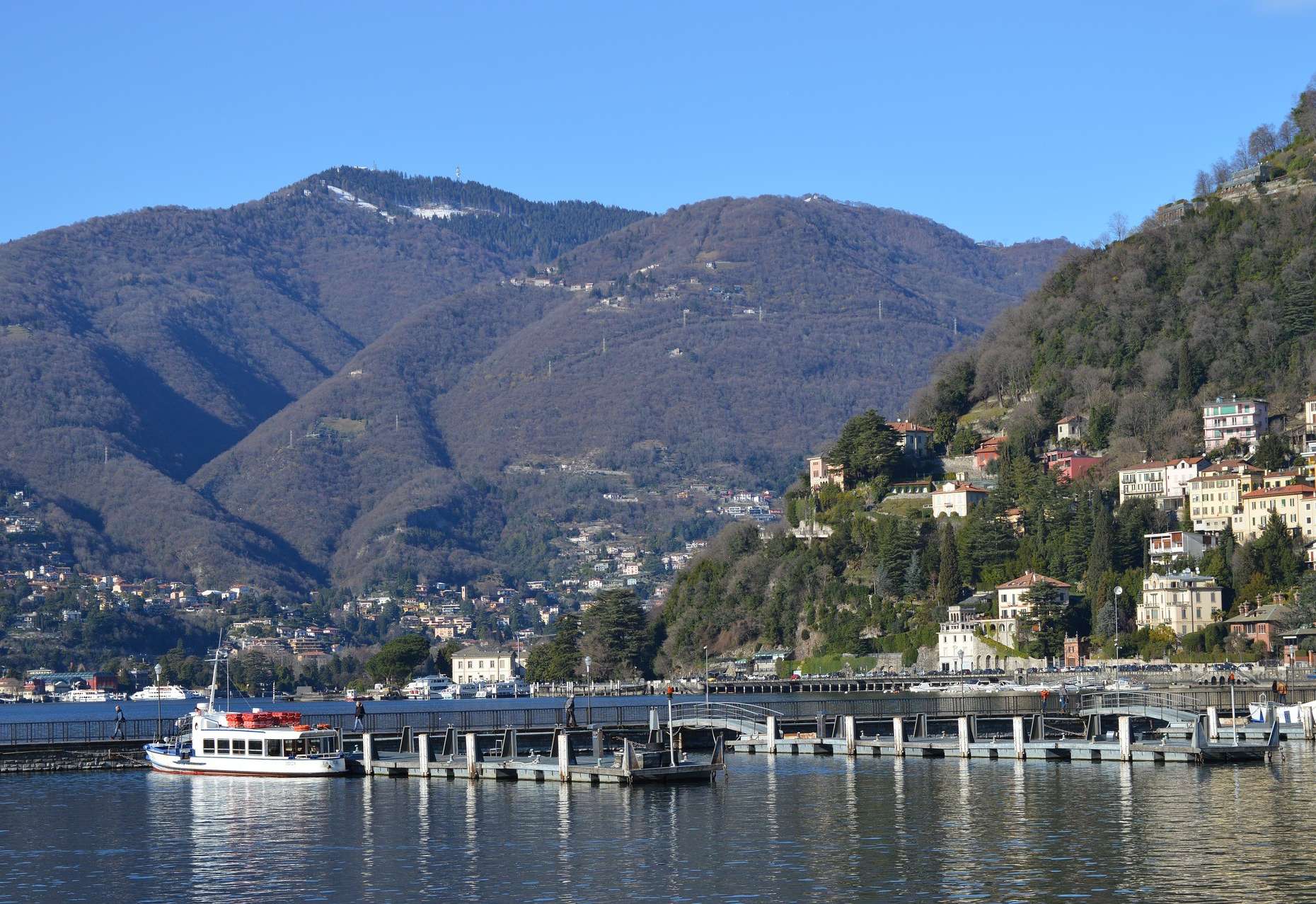 The port of Como