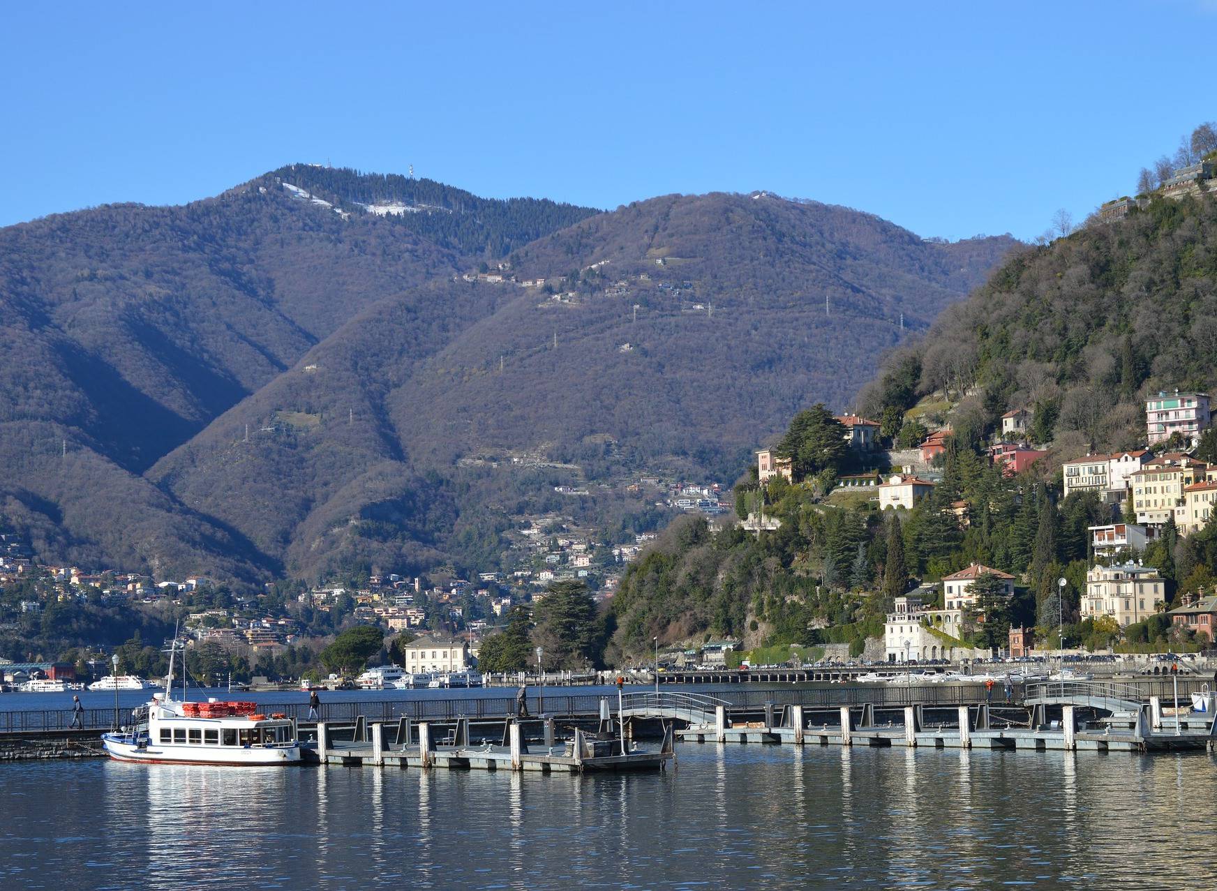 The port of Como