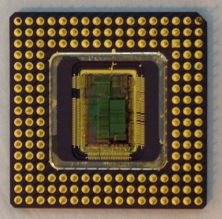 Random-Access Memory: Art and the 1980s Cold War Condition