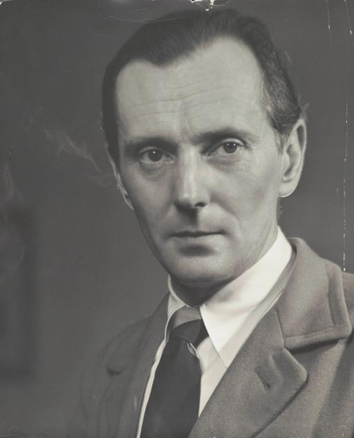 E. McKnight Kauffer