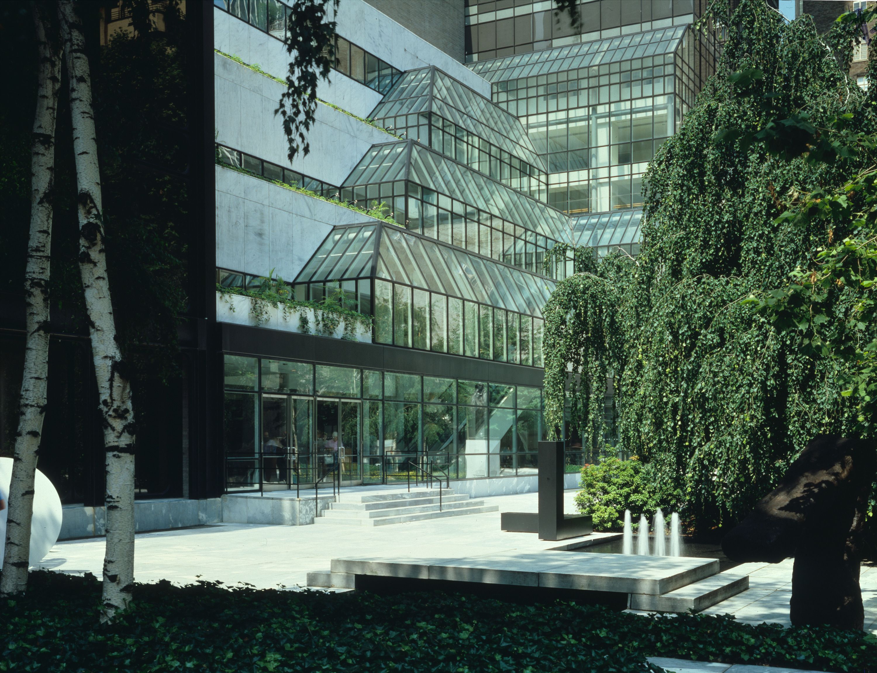 Remembering César Pelli, 1926–2019 | Magazine | MoMA