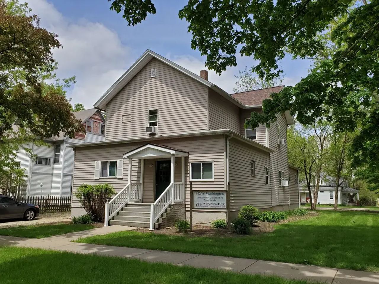 402 W. Washington St., Champaign: Front